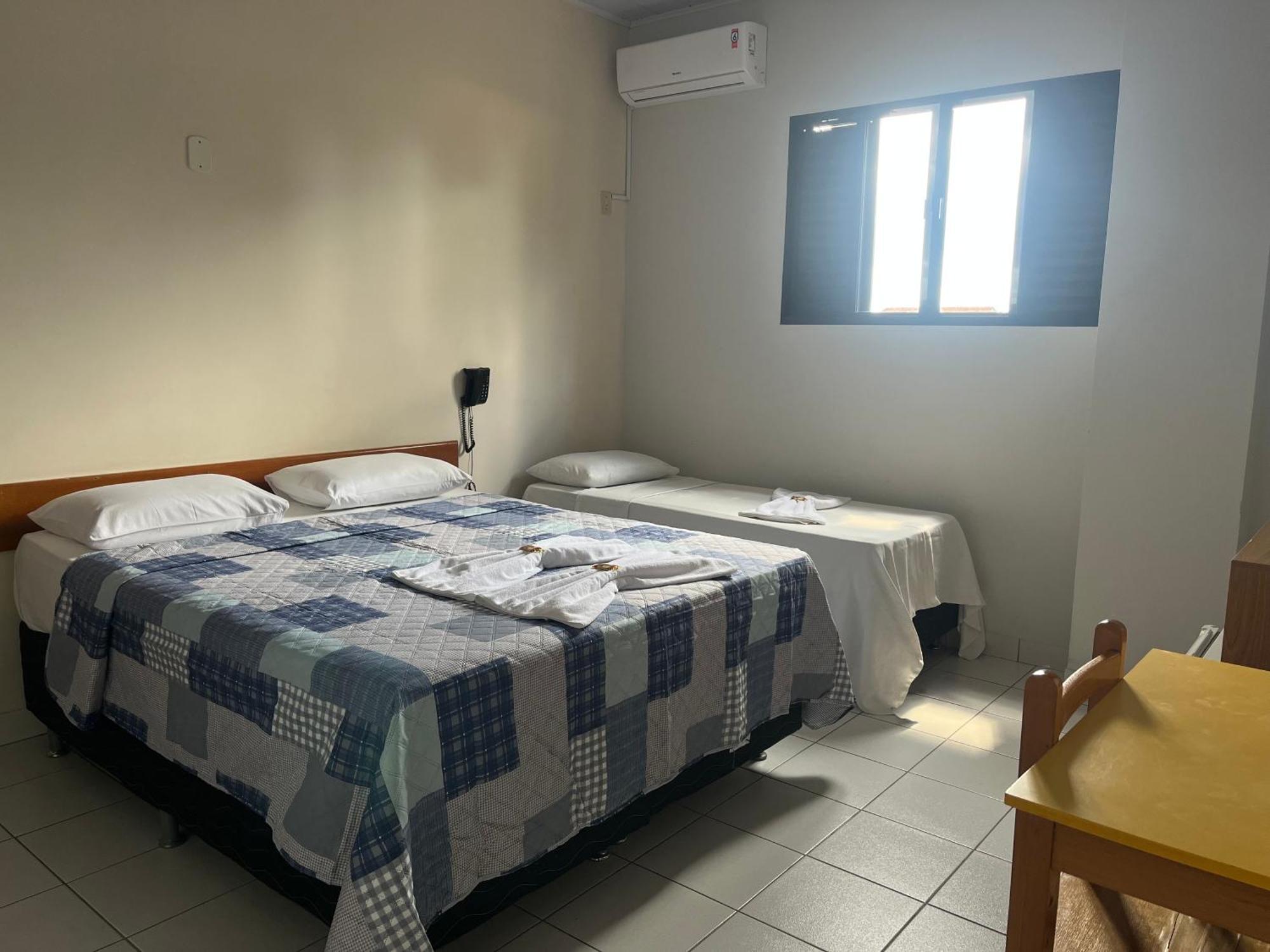 Hotel Aguia 泰谢拉迪弗雷塔斯 外观 照片