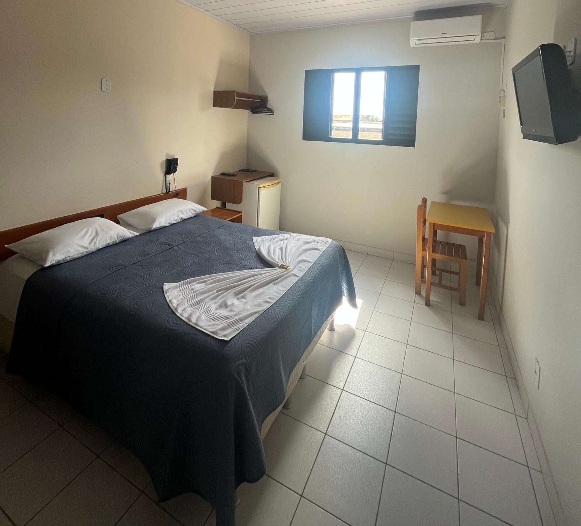 Hotel Aguia 泰谢拉迪弗雷塔斯 外观 照片