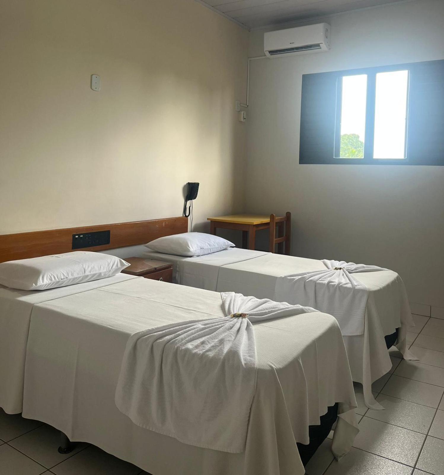Hotel Aguia 泰谢拉迪弗雷塔斯 外观 照片